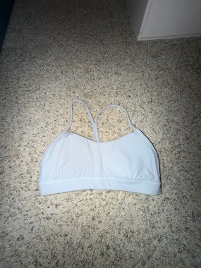 lululemon athletica Light Blue Strappy Sports Bra Size 8